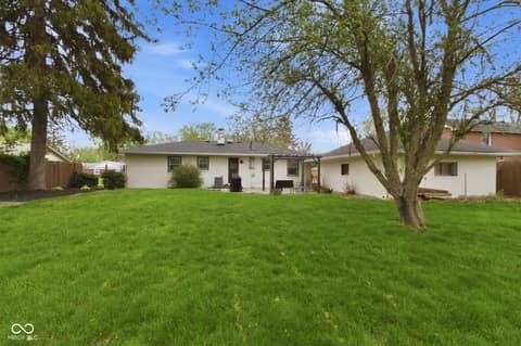 Photo of 925 Shellbark Road, Anderson, IN