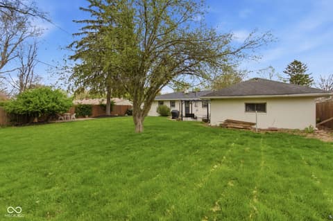 Photo of 925 Shellbark Road, Anderson, IN