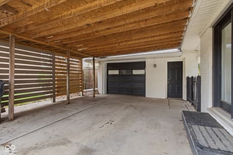 Photo of 925 Shellbark Road, Anderson, IN