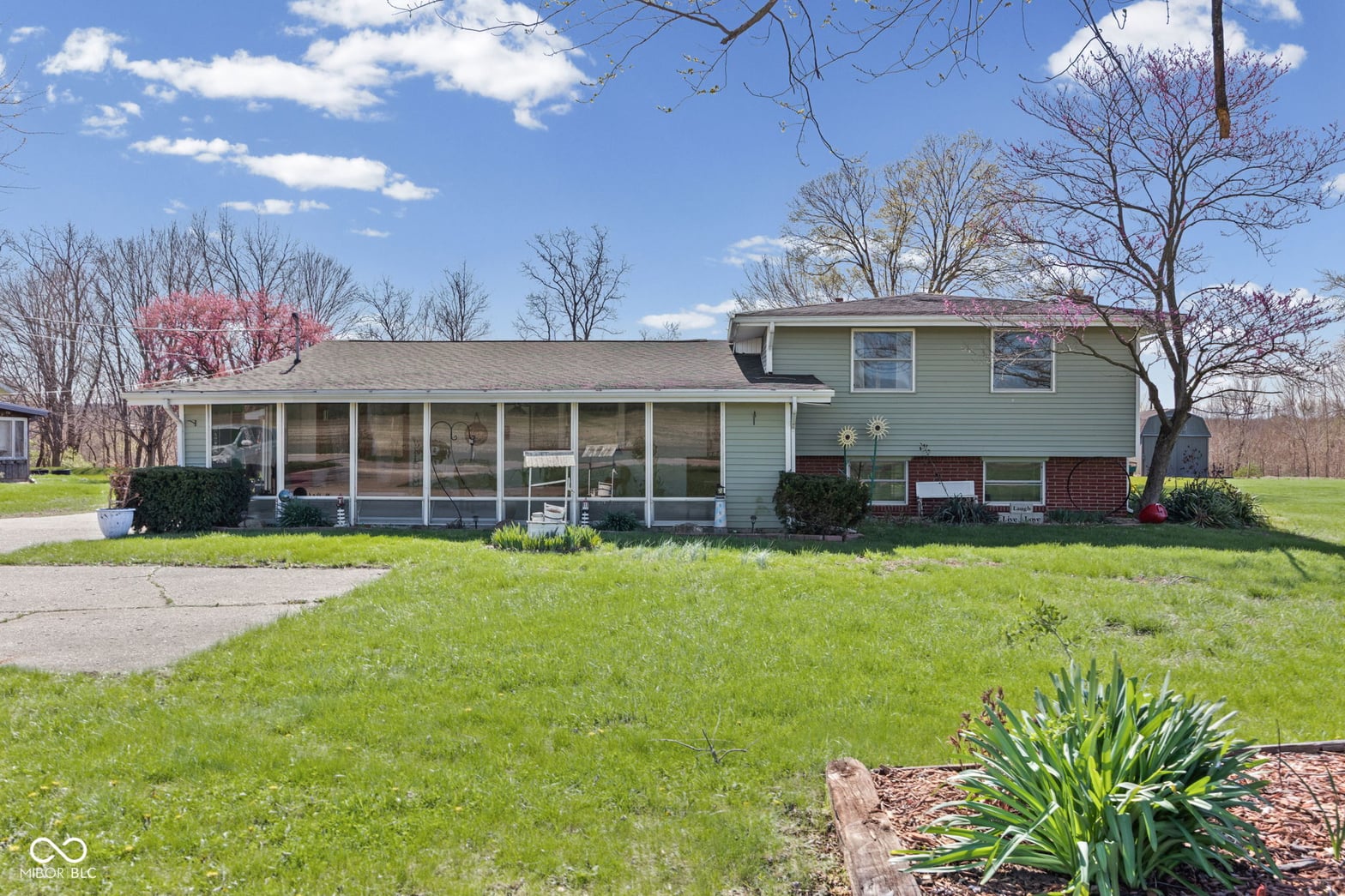 Photo of 1323 S River Road, Attica, IN