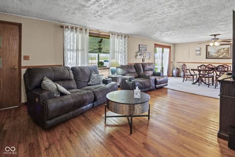 Photo of 1323 S River Road, Attica, IN
