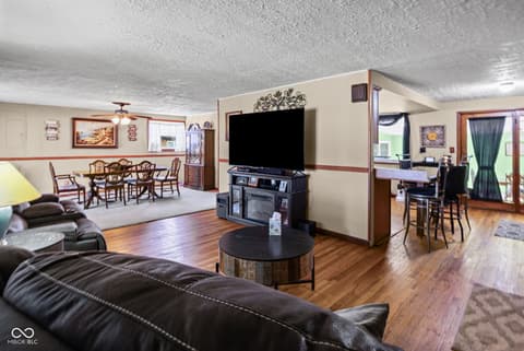 Photo of 1323 S River Road, Attica, IN
