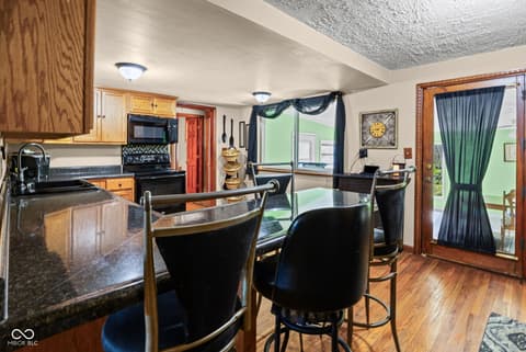 Photo of 1323 S River Road, Attica, IN