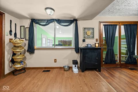 Photo of 1323 S River Road, Attica, IN