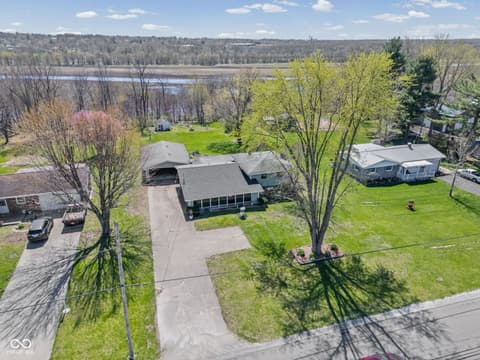 Photo of 1323 S River Road, Attica, IN