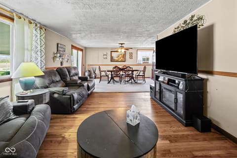 Photo of 1323 S River Road, Attica, IN