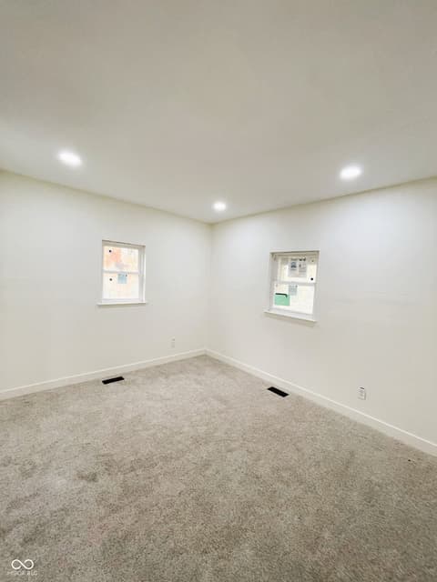 Photo of 905 W 3rd Street, Anderson, IN