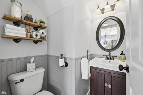 Photo of 7719 Cherrybark Drive, Indianapolis, IN