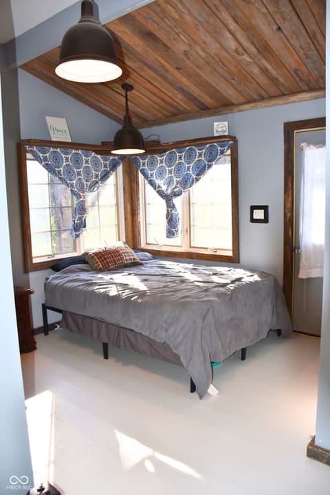 Photo of 7730 Bear Creek Road, Morgantown, IN