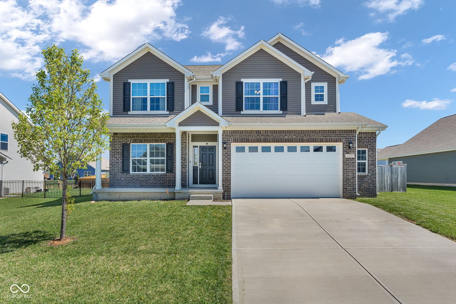 Photo of 2239 Summer Shore Drive, Greenwood, IN