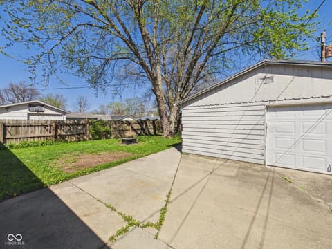 Photo of 2822 Apache Drive, Anderson, IN