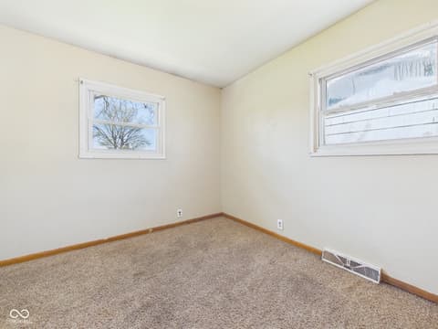 Photo of 2822 Apache Drive, Anderson, IN