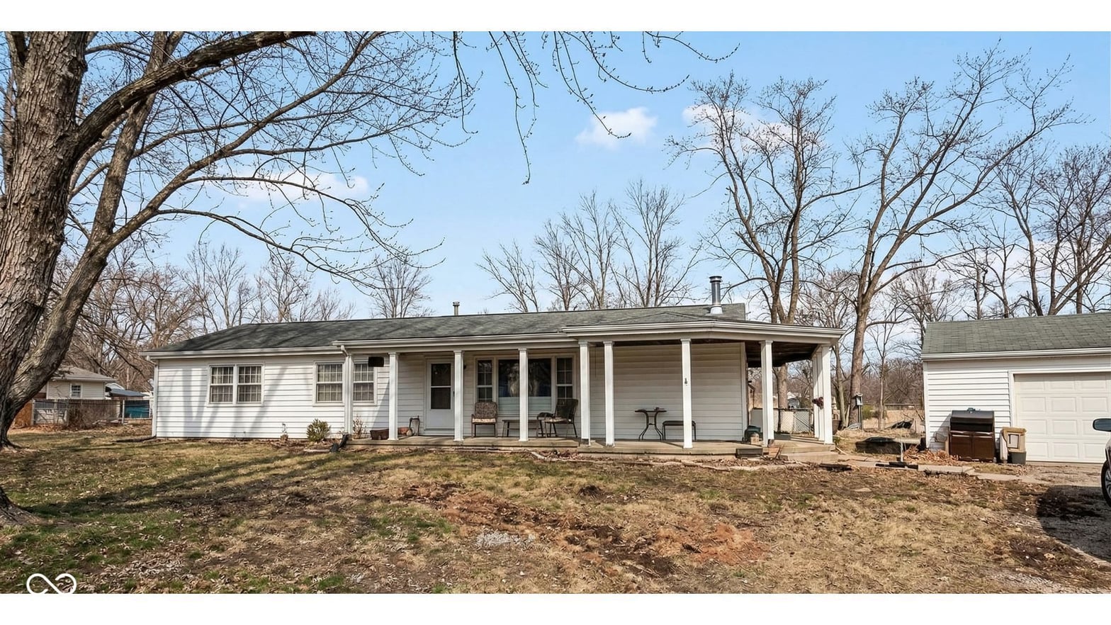 Front exterior at 9861 N 490 E, Demotte, IN
