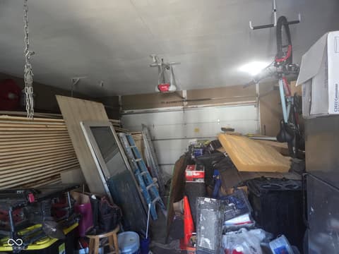 Garage at 1331 Union Street, Indianapolis, IN