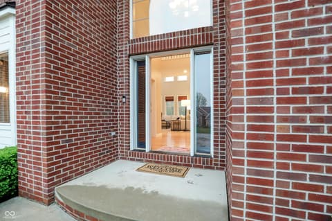 Photo of 11154 Turfgrass Way, Indianapolis, IN