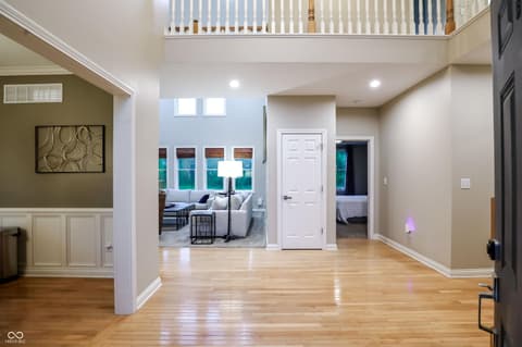 Photo of 11154 Turfgrass Way, Indianapolis, IN