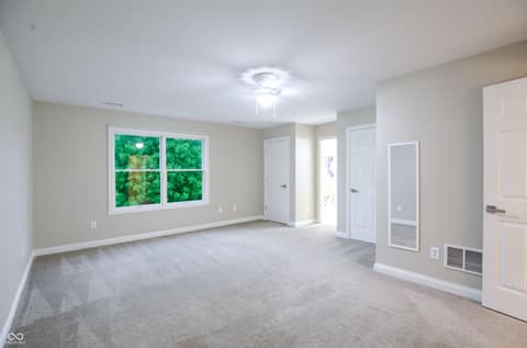 Photo of 11154 Turfgrass Way, Indianapolis, IN