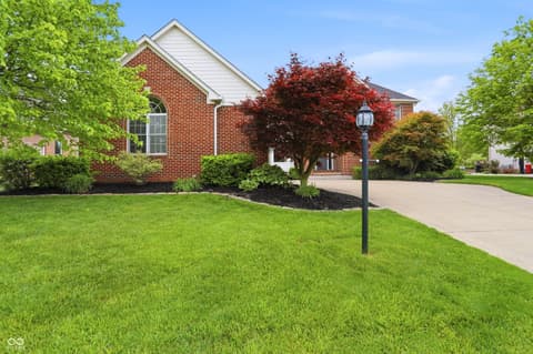 Photo of 11154 Turfgrass Way, Indianapolis, IN