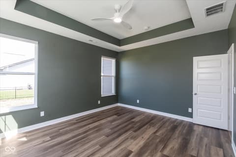 Photo of 9708 Holborn Avenue, McCordsville, IN