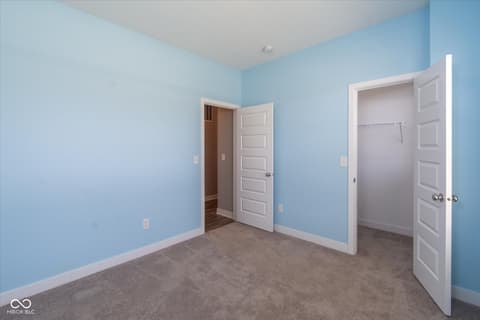 Photo of 9708 Holborn Avenue, McCordsville, IN