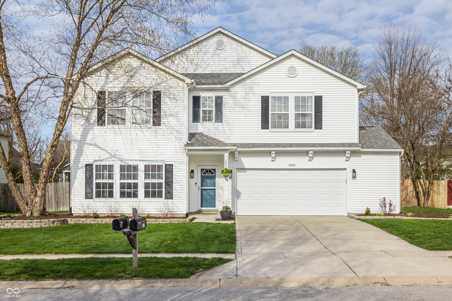 Front exterior at 15119 Porchester Drive, Noblesville, IN