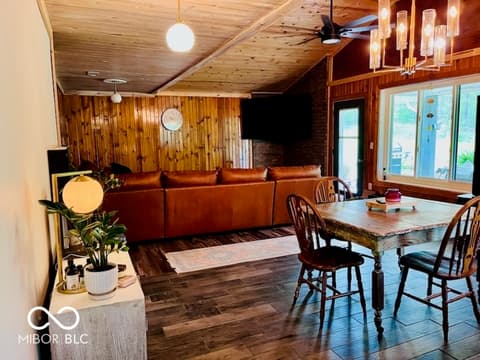 Photo of 7351 Homestead Road, Morgantown, IN