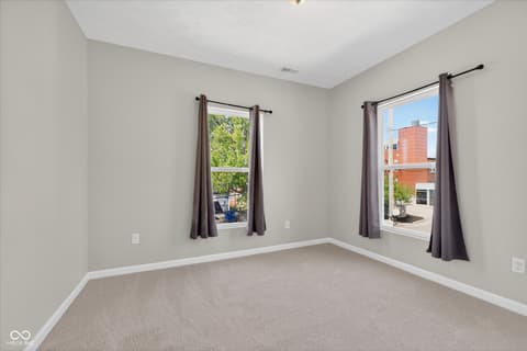 Photo of 942 Jefferson Avenue, Indianapolis, IN
