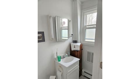Bathroom at 3259 W Vacation Way, Albion, IN