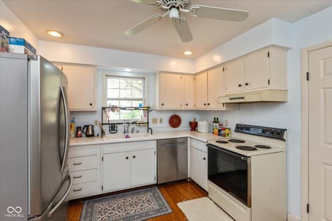 Photo of 1244 Darby Lane, Indianapolis, IN