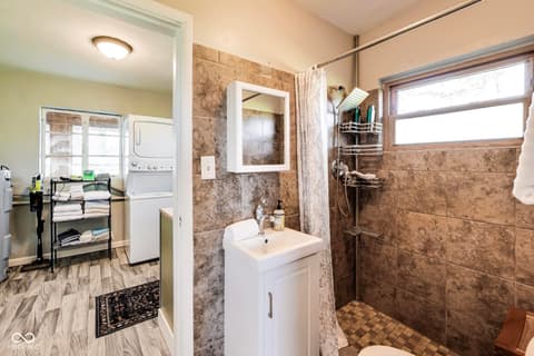 Photo of 5551 W 200 N, Greenfield, IN