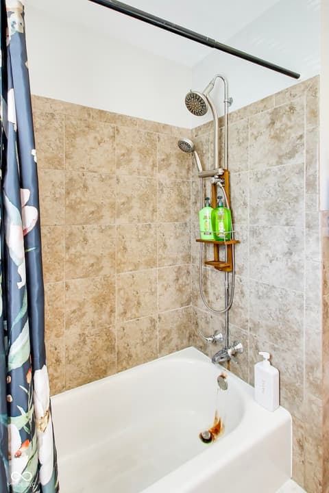 Photo of 5551 W 200 N, Greenfield, IN