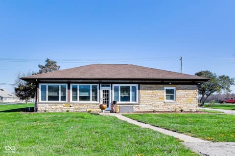 Photo of 5551 W 200 N, Greenfield, IN
