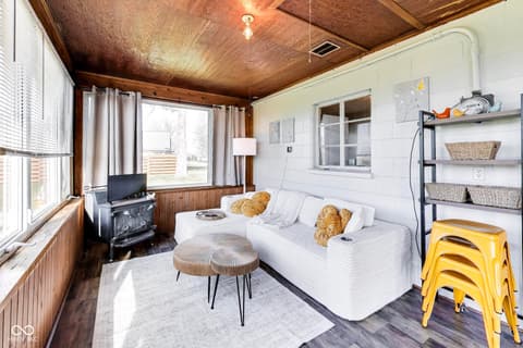 Photo of 5551 W 200 N, Greenfield, IN