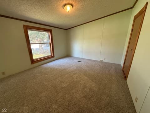 Photo of 623 Shooting Star Way, Cloverdale, IN