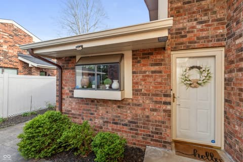 4228 Mockernut Court