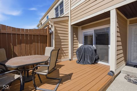 Outdoor living area at 5158 Coppertree Lane, Avon, IN