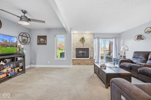 Living room at 5158 Coppertree Lane, Avon, IN