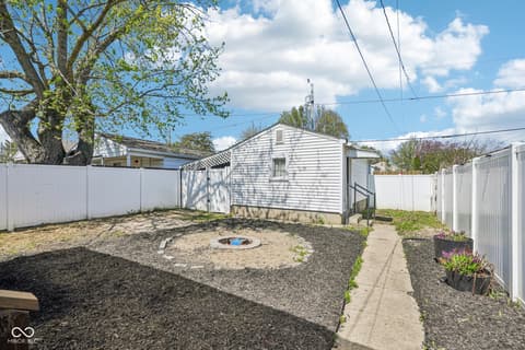 Yard at 1018 Albany Street, Indianapolis, IN