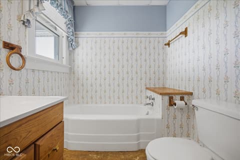 Bathroom at 3643 W 600 S, Shelbyville, IN