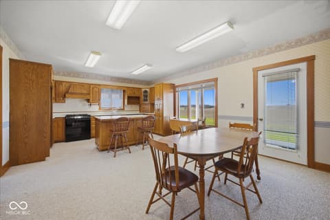 Dining room at 3643 W 600 S, Shelbyville, IN