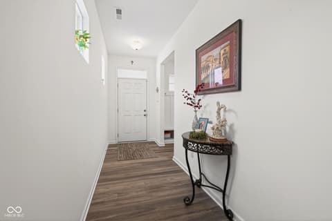 Photo of 6040 Medina Spirit Drive, Indianapolis, IN