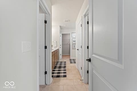 Hallway at 2729 Penn Avenue, Plainfield, IN