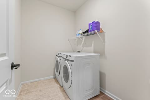 Laundry room at 2729 Penn Avenue, Plainfield, IN