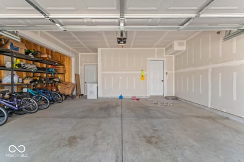 Garage at 2729 Penn Avenue, Plainfield, IN