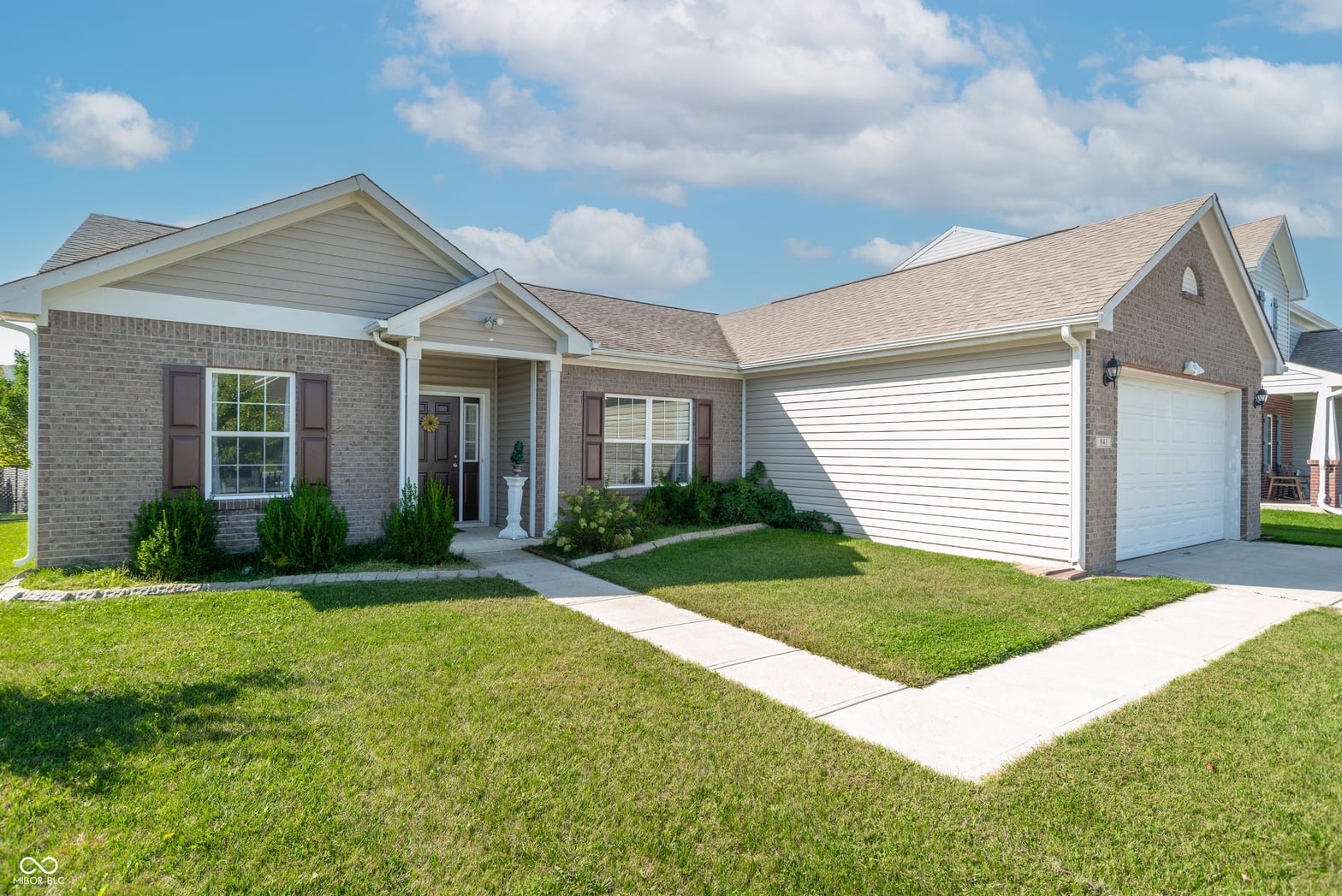 Photo of 841 Cherry Tree Lane, Greenwood, IN