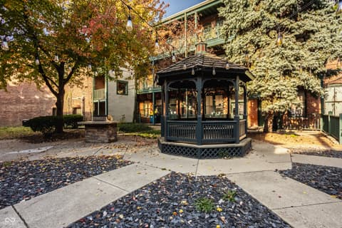 Photo of 425 Massachusetts Avenue, Indianapolis, IN
