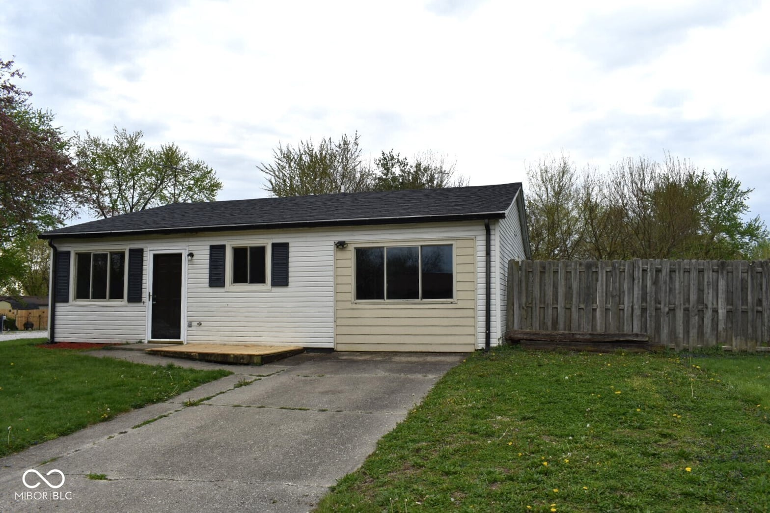 Photo of 5531 Northport Drive, Indianapolis, IN