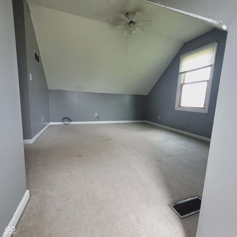 Bonus room at 7960 W 800 N, Fairland, IN