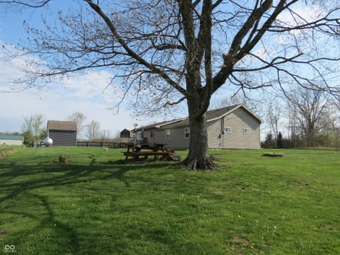 Yard at 8272 S 250 W, Trafalgar, IN