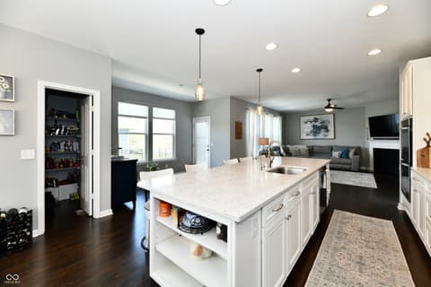 Photo of 5395 Forest Glen Drive, Brownsburg, IN